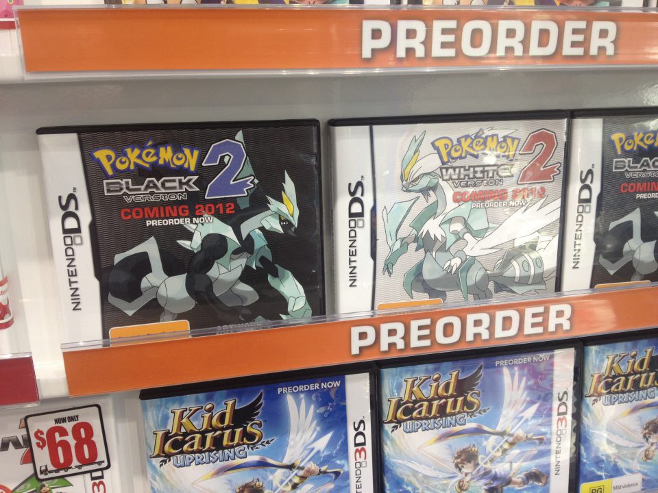 Mañana En Las Tiendas Pokémon Black Versión 2 Y Pokémon White Versión 2