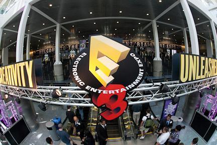 E3